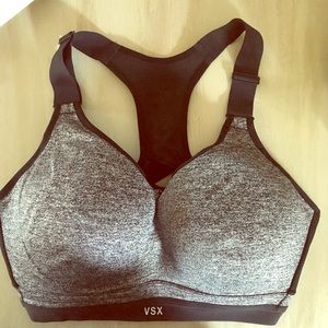 Victoria’s Secret Sports Bra 34 DDD